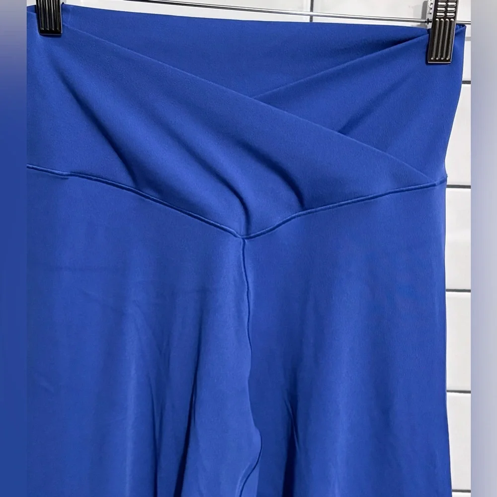 OFFLINE By Aerie Real Me High Waisted Crossover Leggings L cobalt blue - Picture 10 of 10